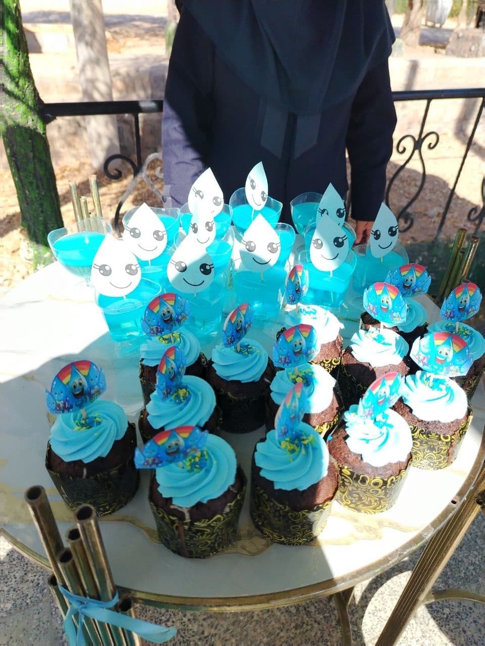 دبستان غیر انتفاعی پسرانه اهورا